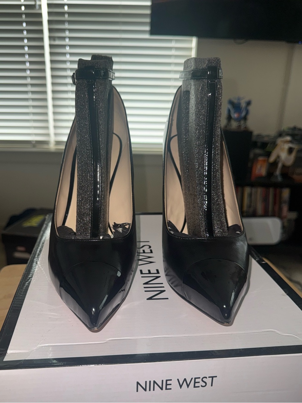 Nine West Pointed T-Strap Pumps with Black Patent Toe